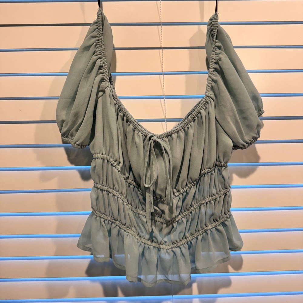 Forever 21 Cropped Tee
